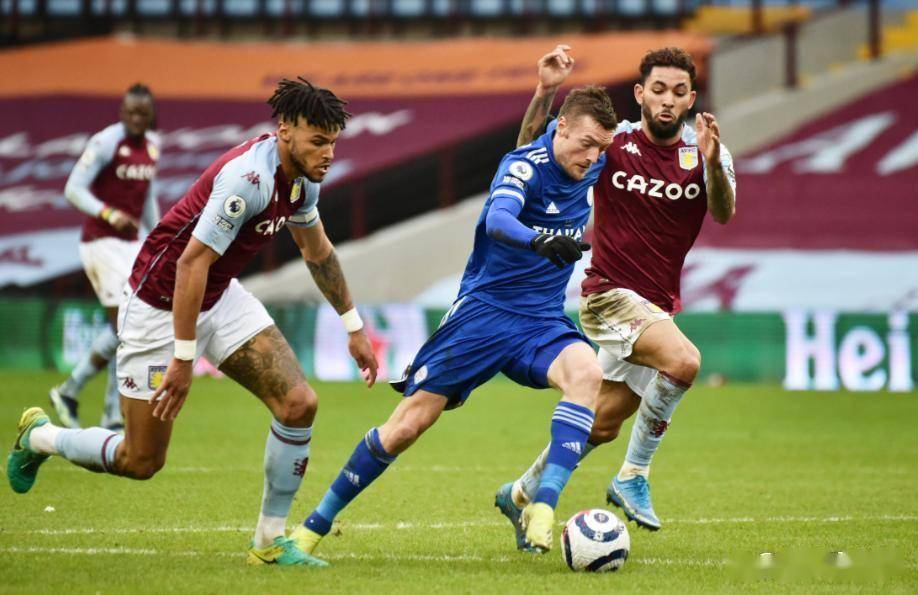 那不勒斯围绕国王杯绝杀压哨斯图加特赛后调整名单，凯恩新星刷新纪录表现惊艳看傻球迷的简单介绍-米兰电竞